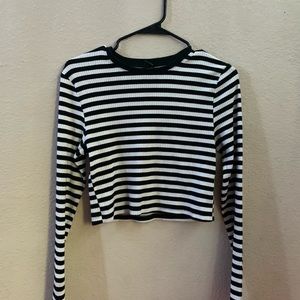 Black and white striped long sleeve tee